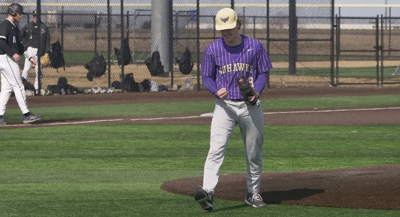 Loras College Baseball Camps