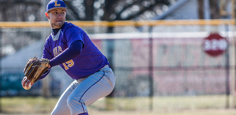 Loras College Baseball Camps 1